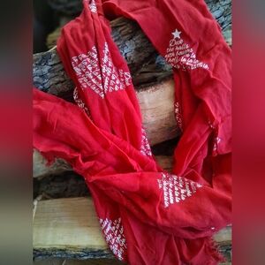 Festive Red Xmaa Scarf with White Text